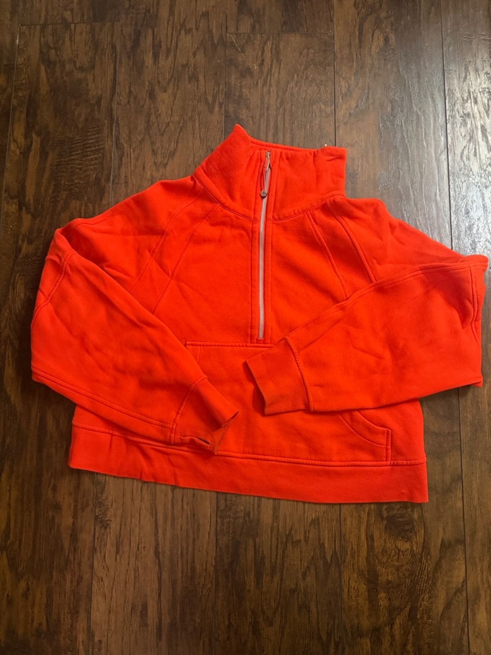 DISCONTINUED lululemon athletica 1/2 Zip Scuba